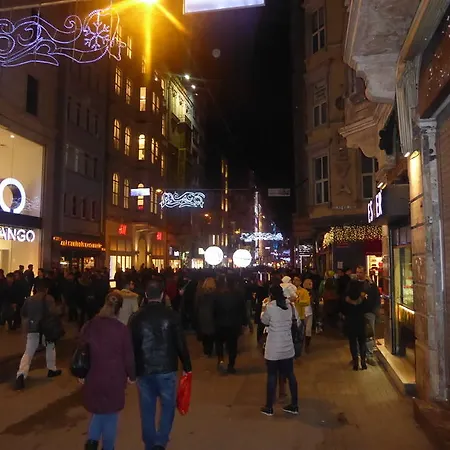 As Taksim Ξενοδοχείο